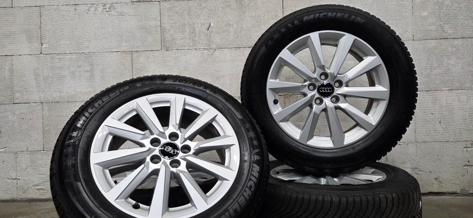 16" Skoda Kamiq T-cross Arona velgen Michelin winterbanden r, Auto-onderdelen, Banden en Velgen, Gebruikt, 16 inch, Banden en Velgen