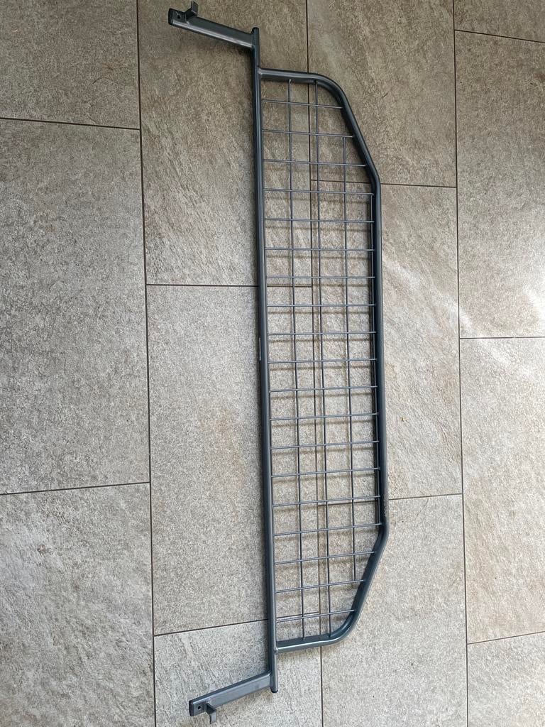 Hondenrek Travall TDG 1215 voor Ford Fiesta, Ophalen, Gebruikt