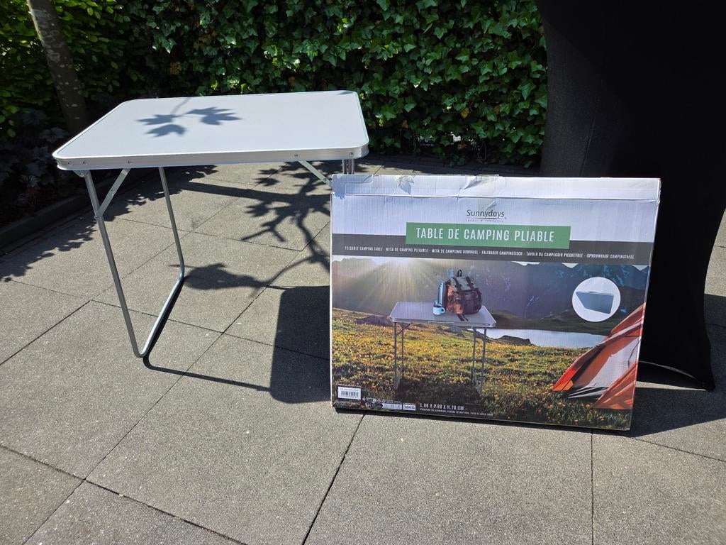 Nieuwe opvouwbare campingtafel - 80x60x70 cm, Ophalen of Verzenden, Nieuw, Campingtafel