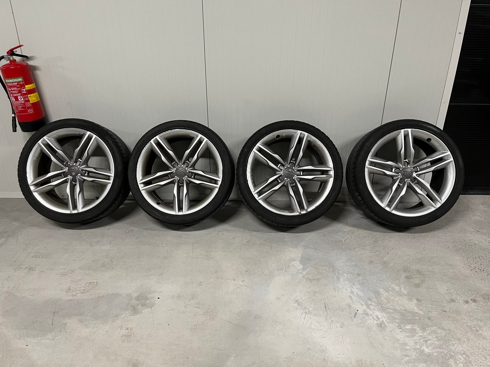 Audi velgen, Gebruikt, Banden en Velgen, 235 mm, Personenwagen