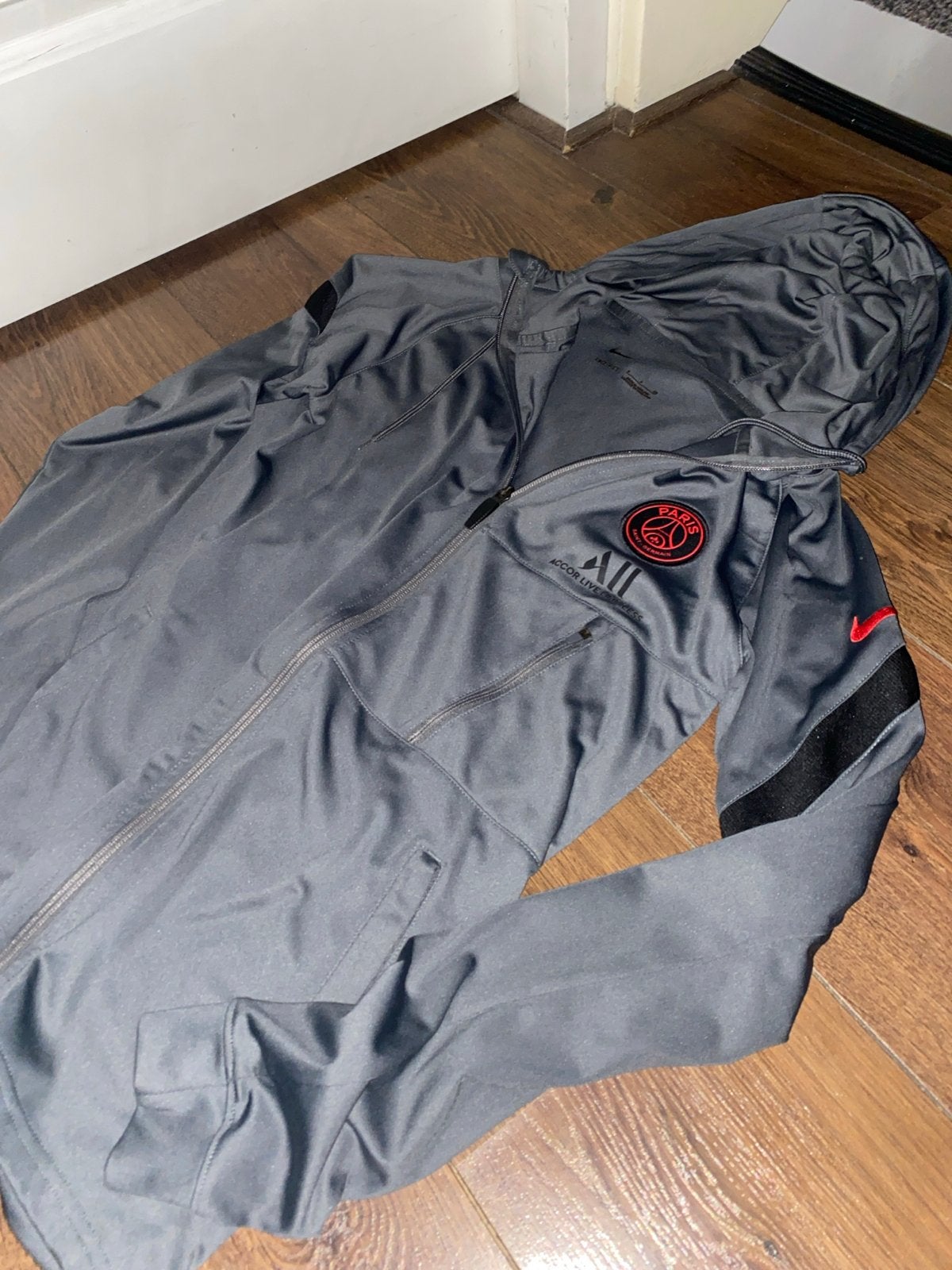 Nike PSG Trainingspak - Grijs (Maat M), Maat M, Ophalen of Verzenden, Zo goed als nieuw, Trainingspak