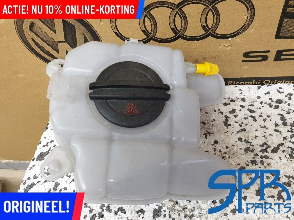 Koelvloeistofreservoir TANK Passat B8 TIGUAN 5NA 3Q0121407A, Auto-onderdelen, Gebruikt, Volkswagen, Ophalen of Verzenden, Volkswagen
