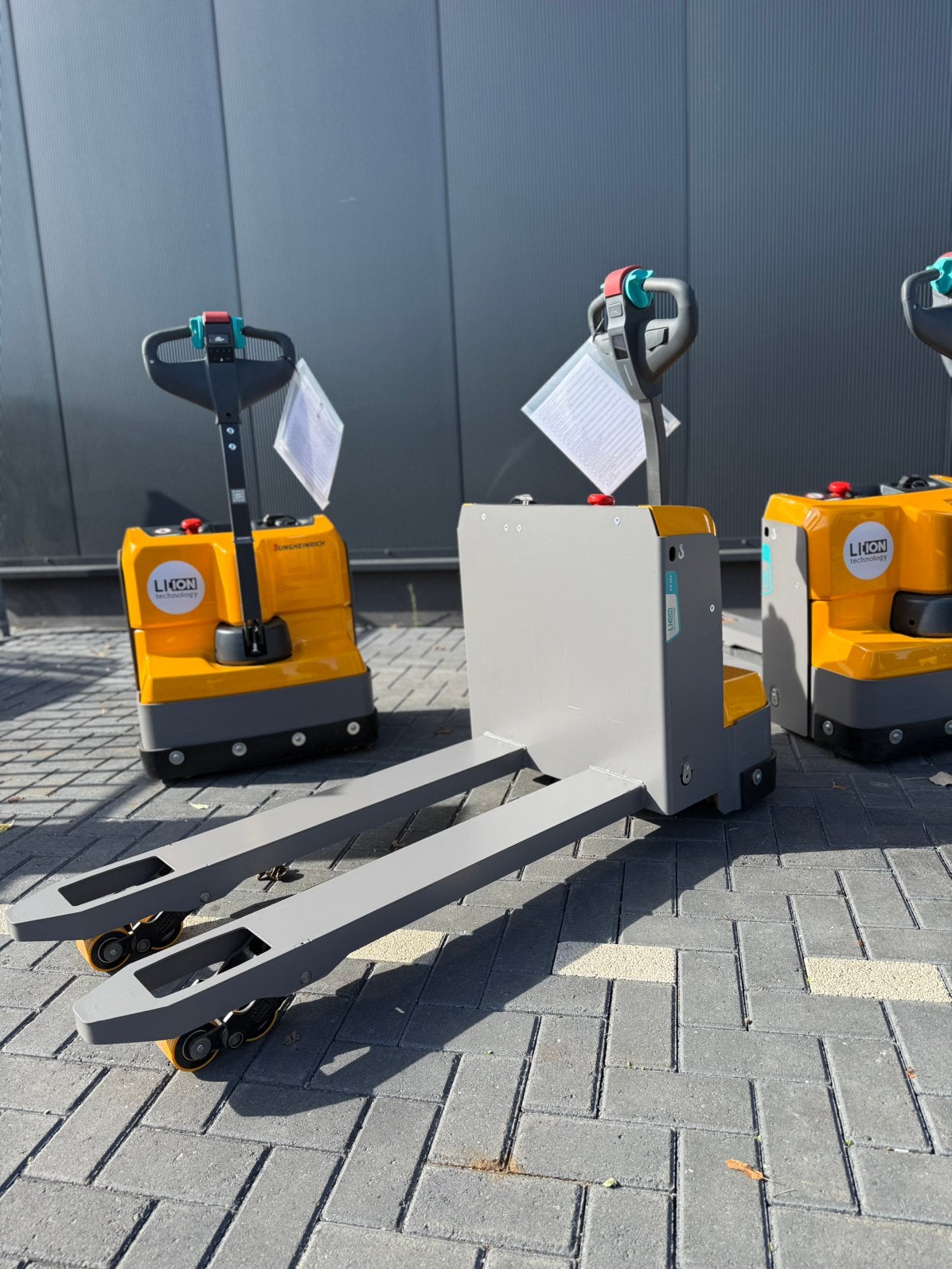 JUNGHEINRICH EJE M15 1500KG 24V 50A LI-ION NIEUW VOORRAAD, Ophalen, Nieuw