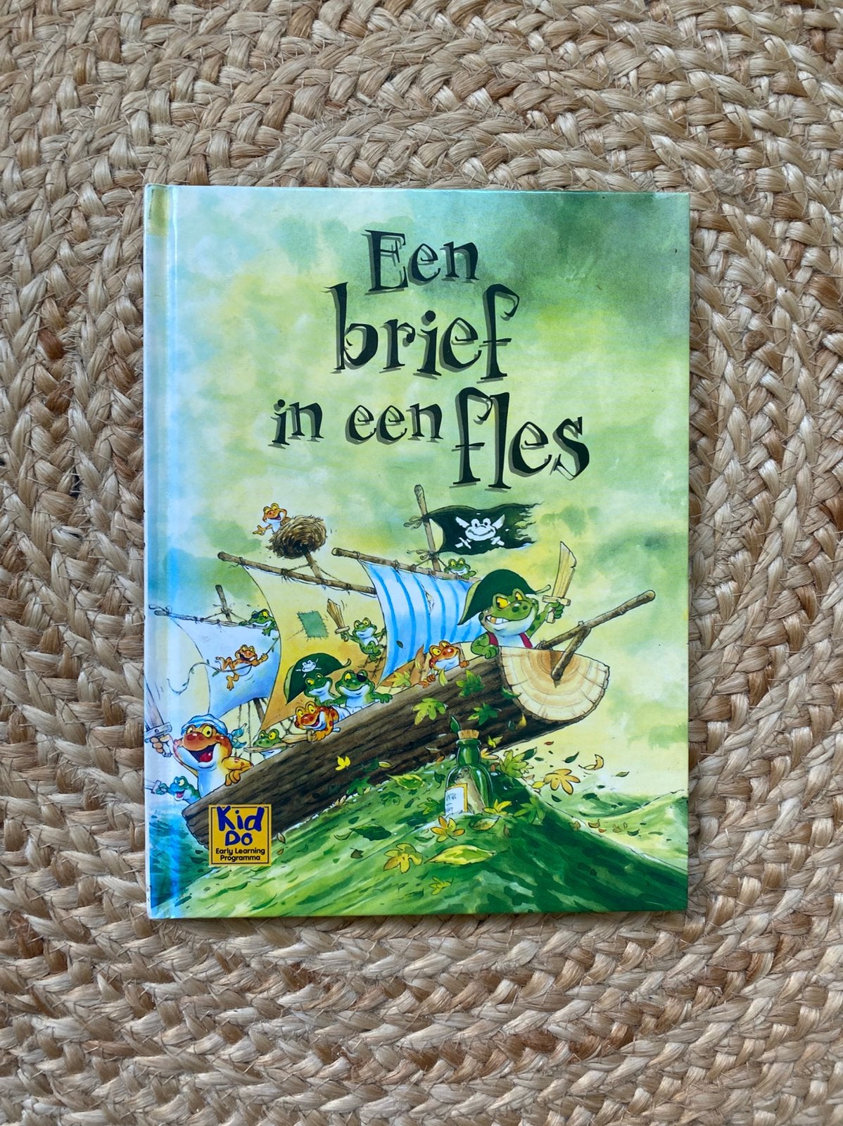 Een brief in een fles - Felicia Law, Ophalen of Verzenden, Zo goed als nieuw, Fictie algemeen