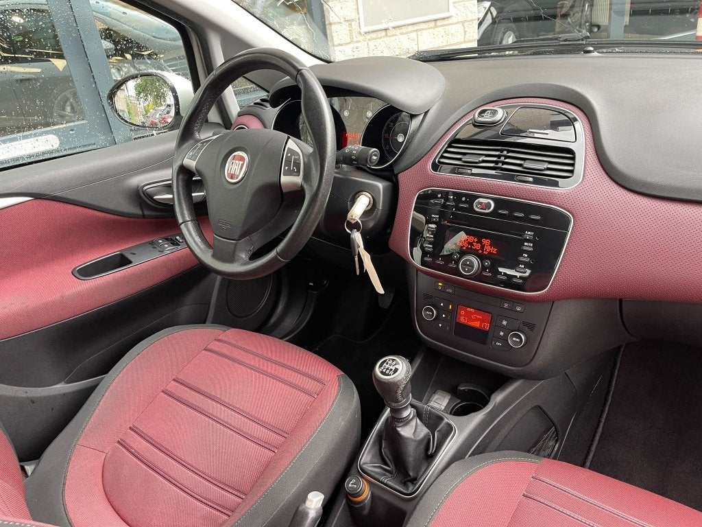 Fiat Punto Evo 1.4-16V m-air 5-deurs | Airco 105PK | Nieuwe, Euro 5, 4 cilinders, 400 kg, Wit