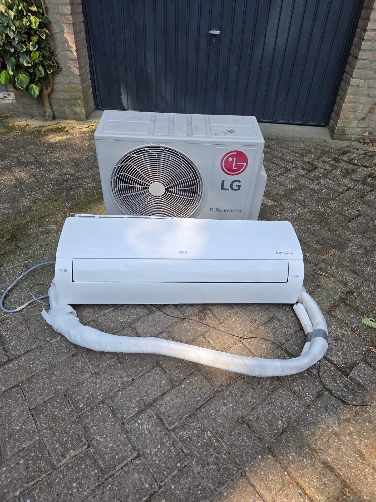 LG Airco binnen en buitenunit 5KW, Ophalen, 3 snelheden of meer, Zo goed als nieuw, 100 m³ of groter
