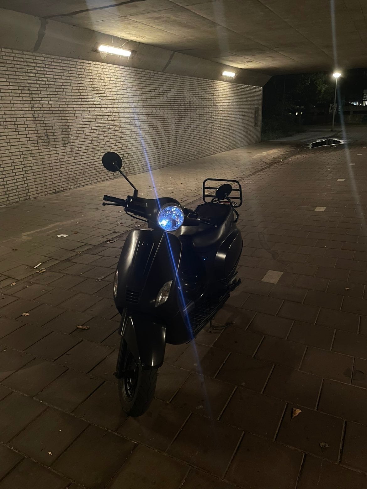 Senzo scooter, Ophalen, Overige modellen, Maximaal 45 km/u, Zo goed als nieuw