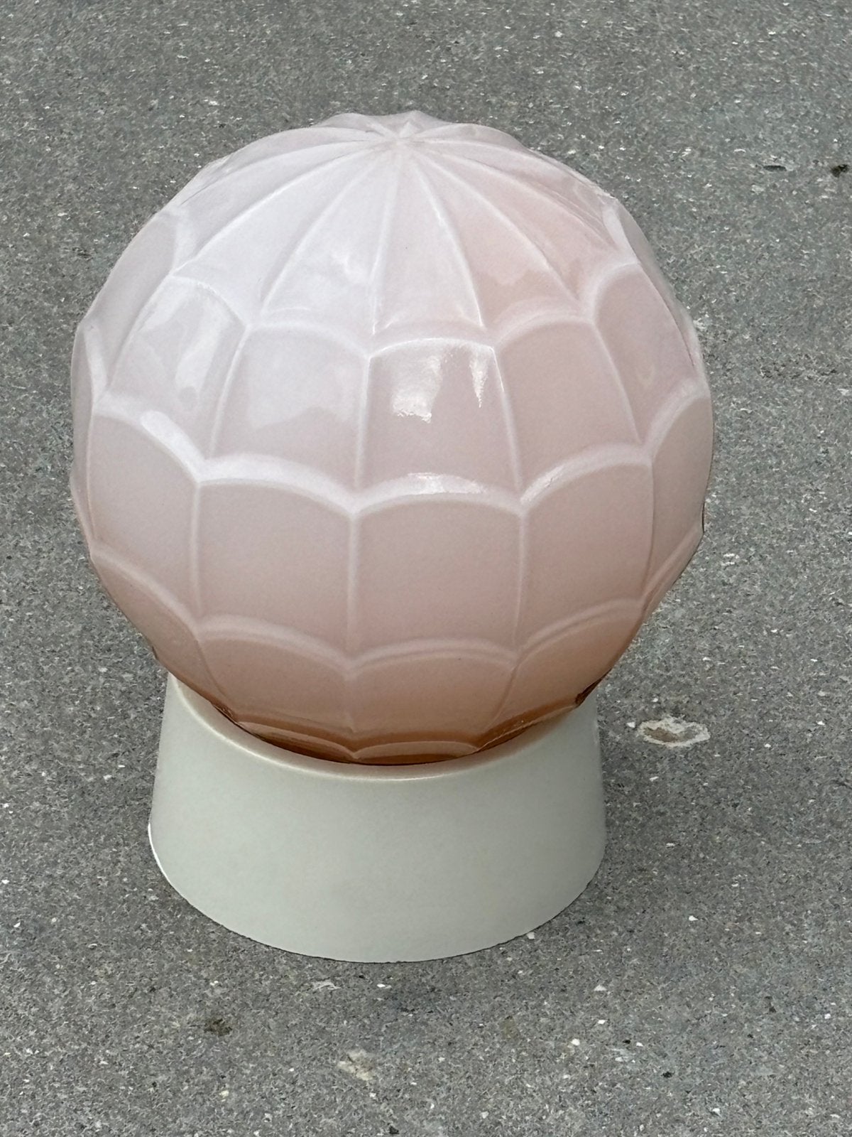 Vintage roze glazen bol Thabur Artisjok, Met schakelaar, Overige merken, Gebruikt, Lamp