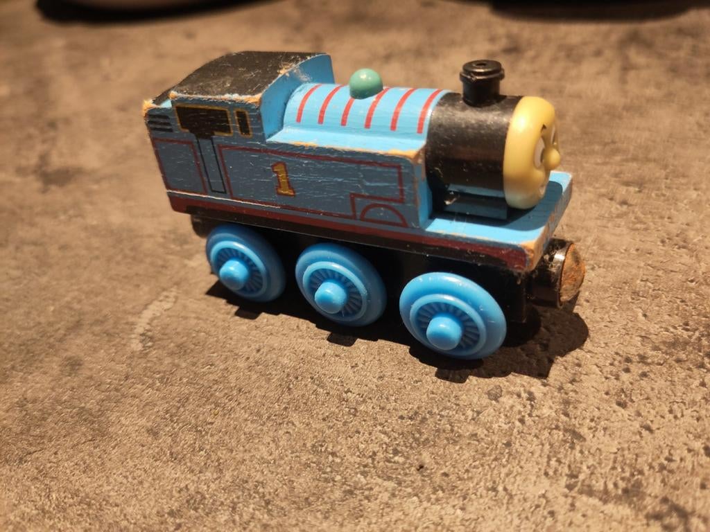 Thomas de Trein houten speelgoedtrein, Ophalen