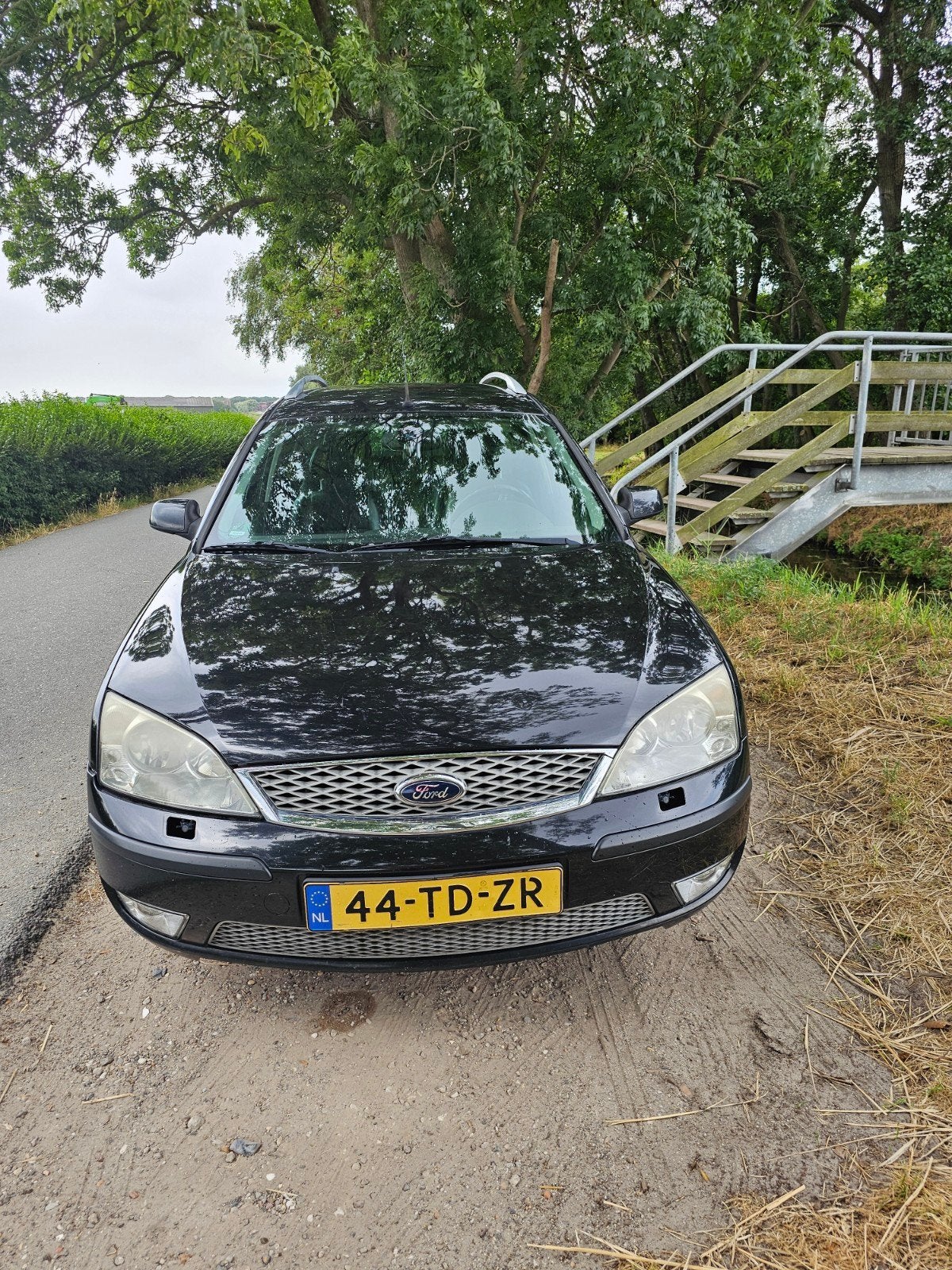 Ford Mondeo 1.8 16V 92KW Wagon 2006 Zwart, 4 cilinders, Zwart, Stationwagon, Handgeschakeld