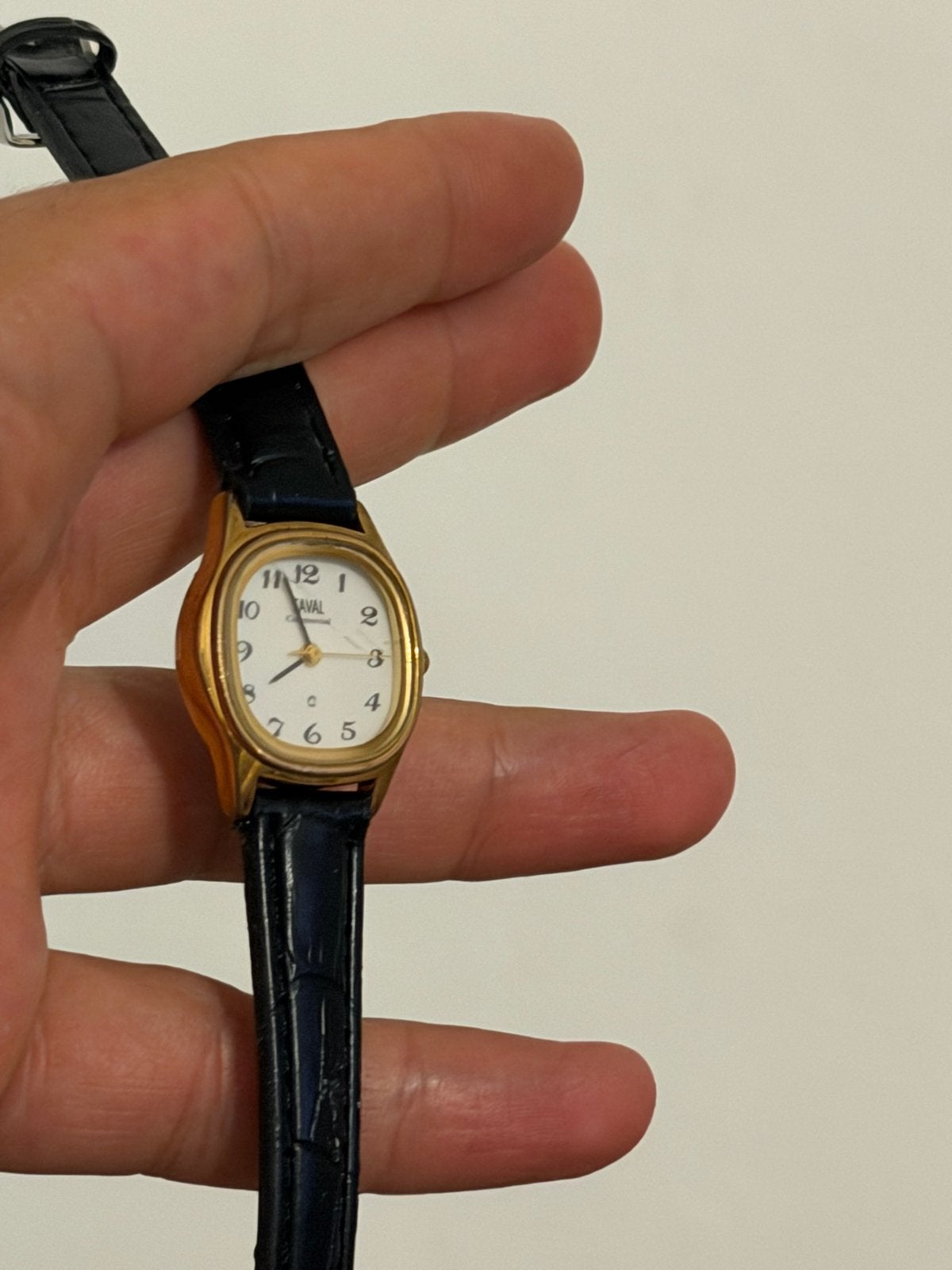 Saval Commercial Vintage Dameshorloge - Goudkleurig met Zwar, Ophalen of Verzenden, Overige materialen, Polshorloge, Overige merken