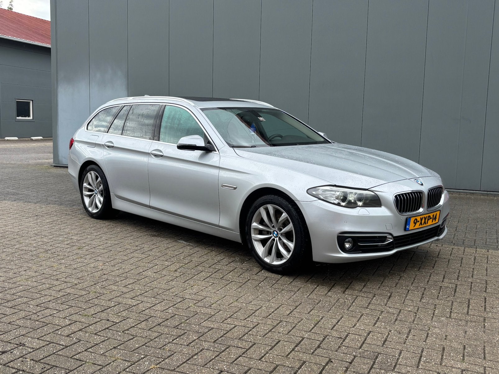 BMW 5-Serie 535d Xdrive 313pk Aut. 2014 Grijs, Auto's, BMW, Automaat, Bi-Xenon koplampen, Euro 6, 2993 cc