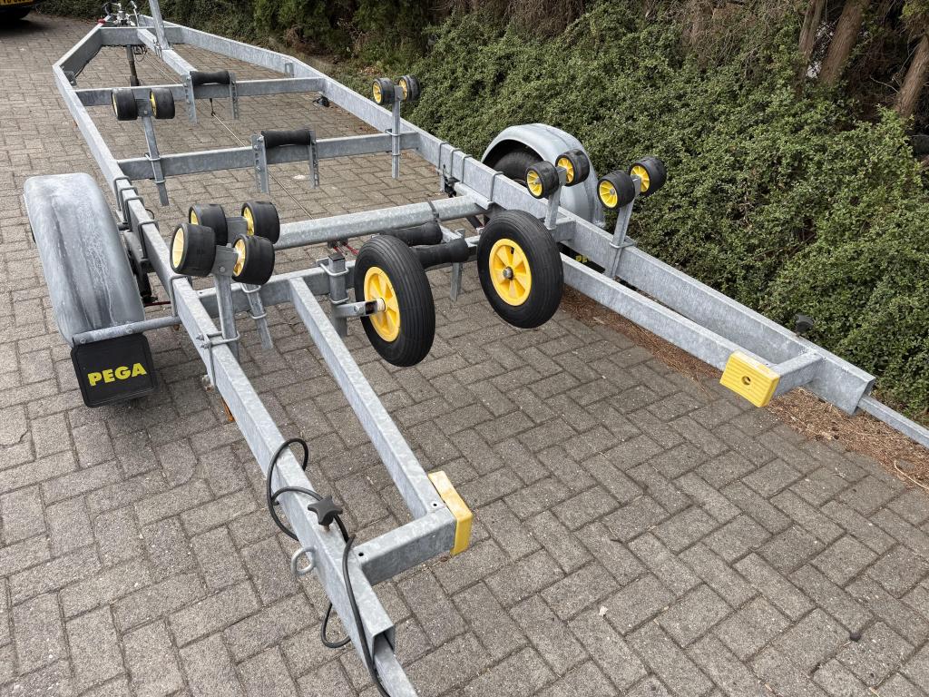 Mooie! 'PEGA V-Bun' 1500KG TRAILER Tender Sloep Bun Bj'2020!, Watersport en Boten, Boottrailers, Gebruikt