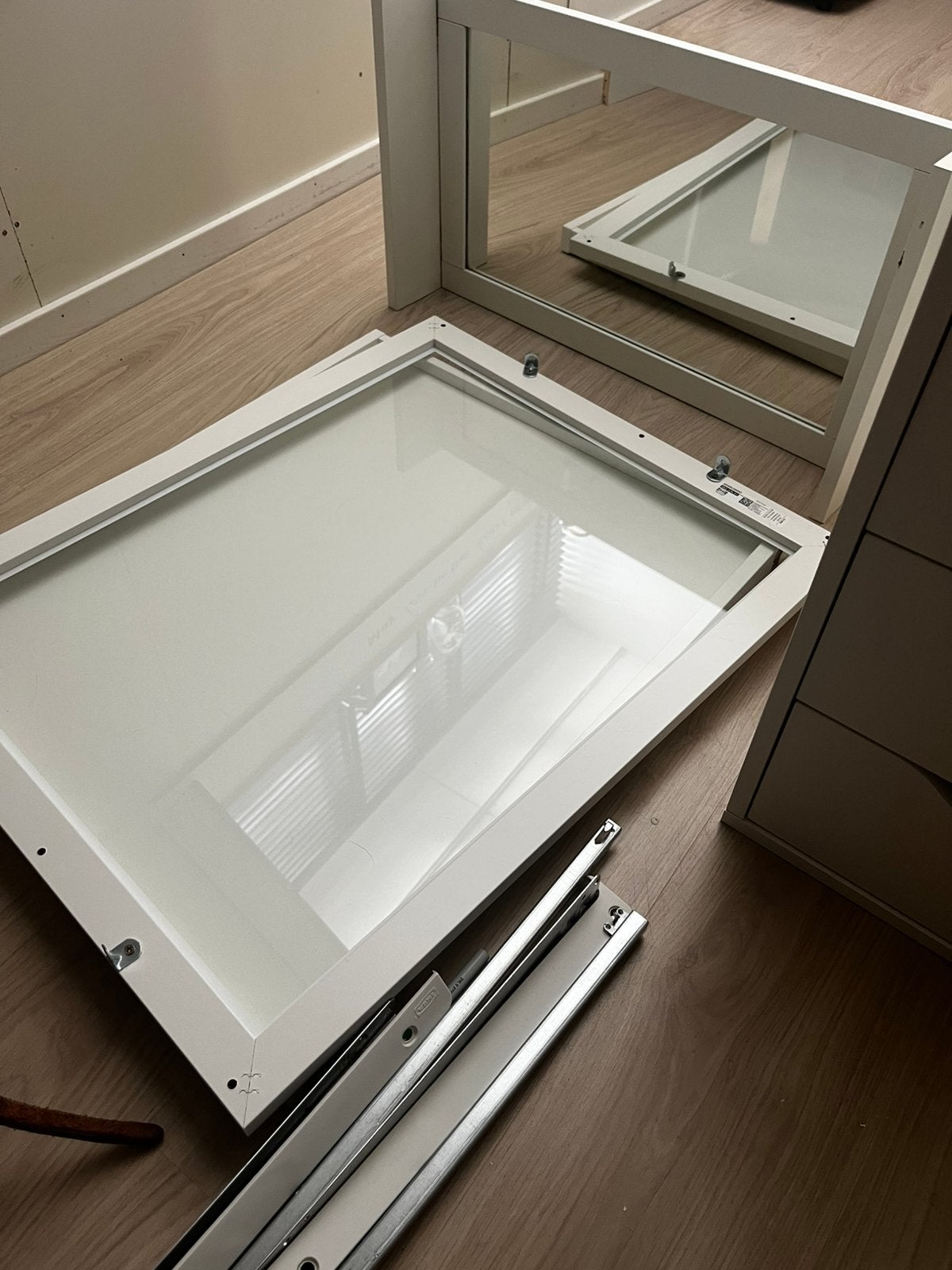 Gratis af te halen komplement glas + plank uitschuifbaar, Ophalen of Verzenden, Zo goed als nieuw