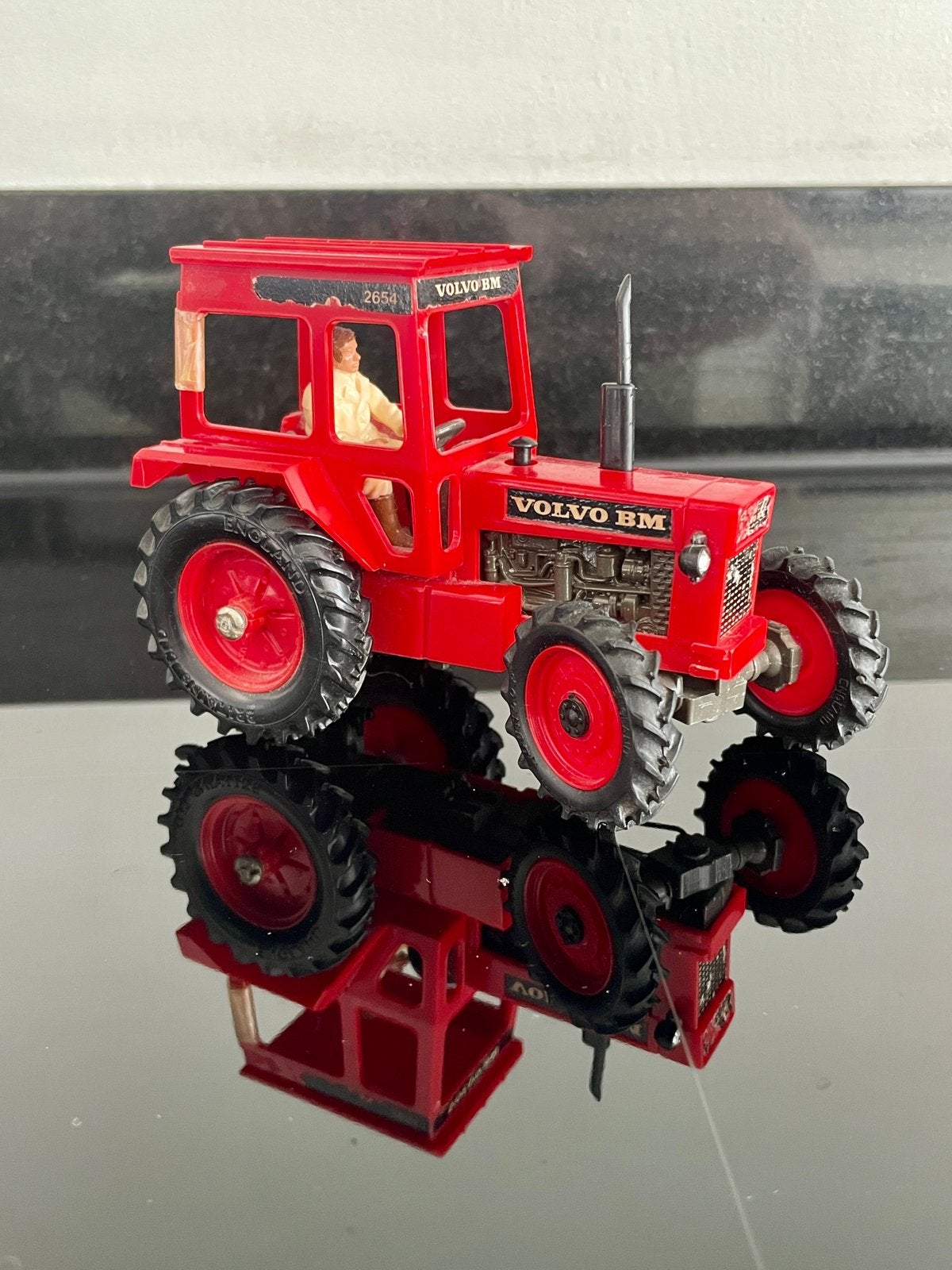 🚜 Britains Volvo BM 2654, Hobby en Vrije tijd, Ophalen, Gebruikt, Tractor of Landbouw, Britains