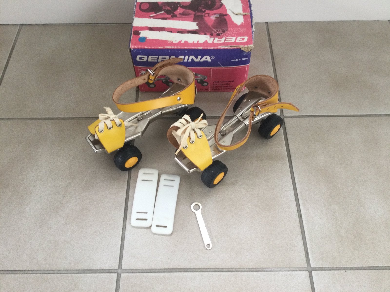 Vintage rolschaatsen skeelers retro jaren 70, Ophalen of Verzenden, Verstelbaar, Gebruikt, Overige typen