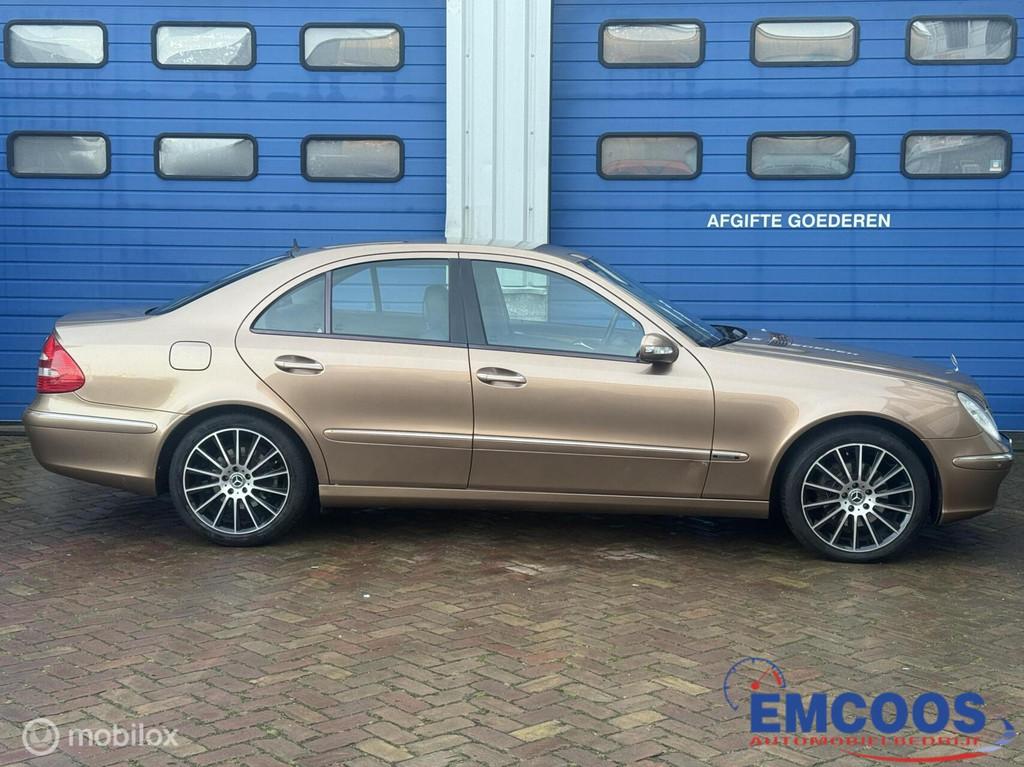 Mercedes E-klasse 350 Elegance 4-Matic Select * Airco * Auto, Automaat, Gebruikt, 1675 kg, Bruin