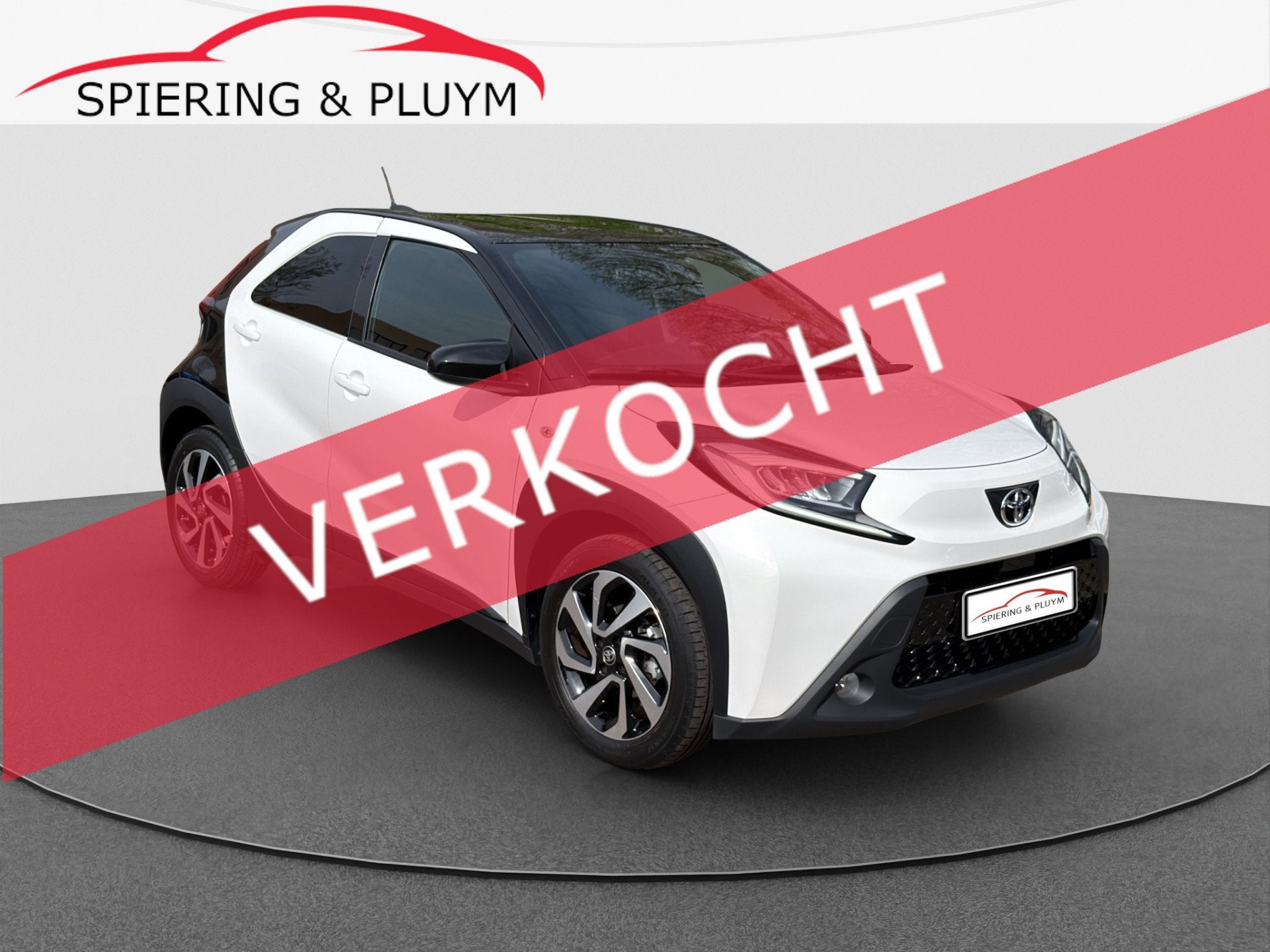 Toyota Aygo X 1.0 VVT-i S-CVT Pulse | Two-tone | Automaat |, Auto's, Stof, Gebruikt, 4 stoelen, Wit