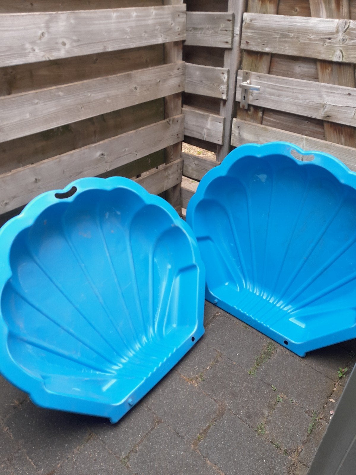 Zandbak schelp, Ophalen
