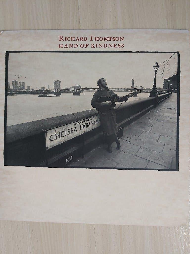 Richard Thompson Hand of Kindness LP USA  John Hiatt 1 track, Cd's en Dvd's, LP, Ophalen of Verzenden, Zo goed als nieuw, 12 inch