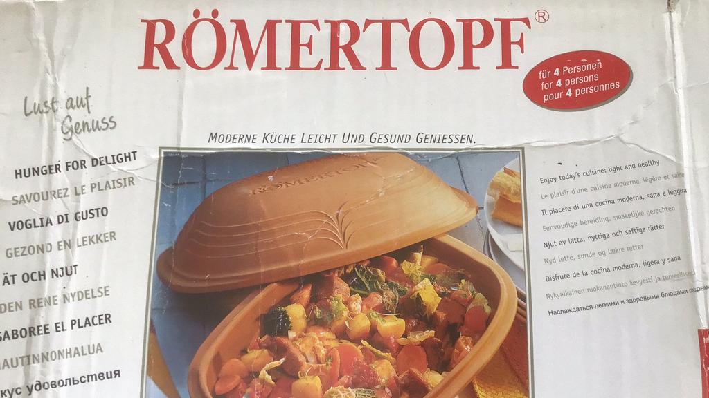 Royale Romertopf z.g.a.n. met receptenboek, Ophalen of Verzenden, Zo goed als nieuw, Overige materialen