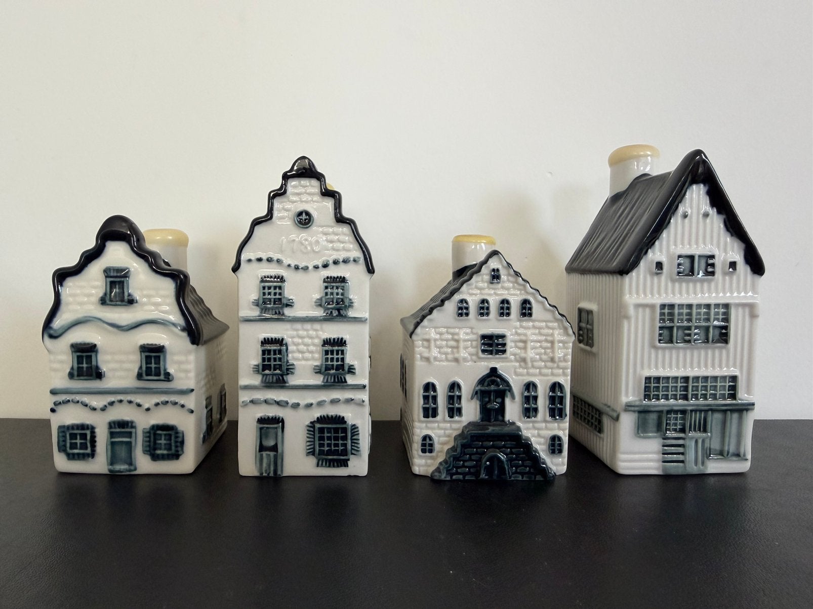 KLM Business Class Huisjes 1, 3, 4, 6, Ophalen of Verzenden, Nieuw, 1 t/m 20, Gevuld