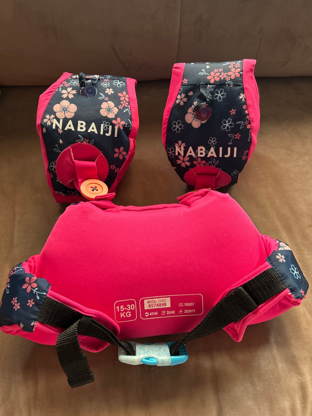 Zwembandjes en zwemvest Nabaiji 15-30 KG, Ophalen, Gebruikt