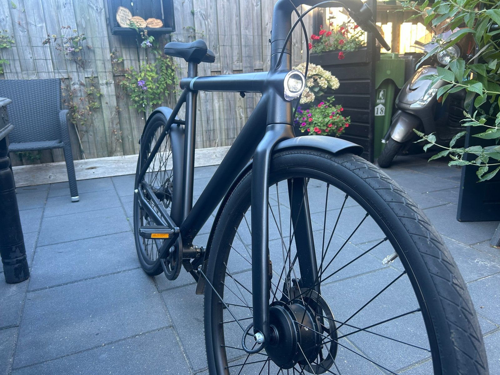 Japanse VanMoof S3 Nieuwstaat met toolbox en oplader, 59 cm of meer, Ophalen, Zo goed als nieuw, Vanmoof