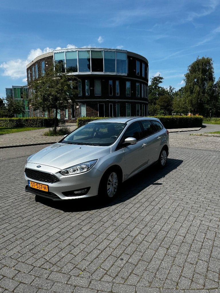 Ford Focus 1.5 Tdci 120pk 2018 Grijs, 4 cilinders, Origineel Nederlands, Te koop, 119 pk