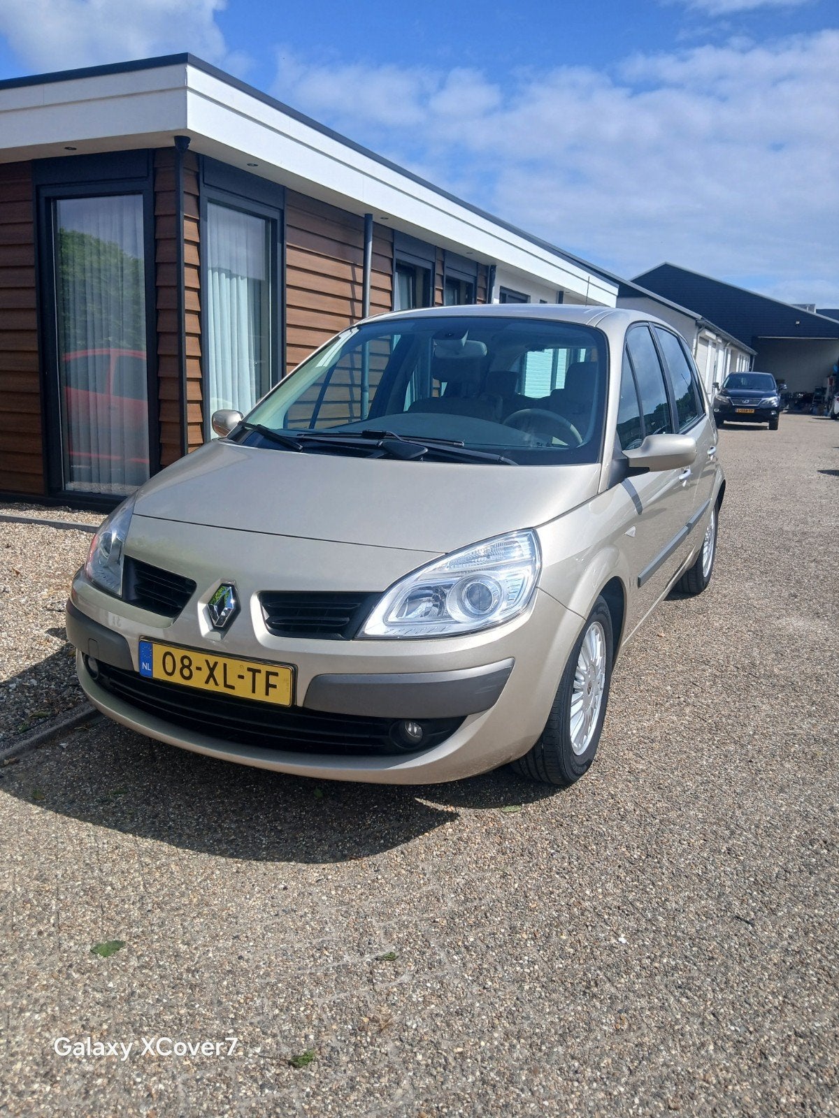 Renault Scénic 2.0 16V 99KW AUT 2007 Beige, 1998 cc, 1250 kg, 4 cilinders, Beige