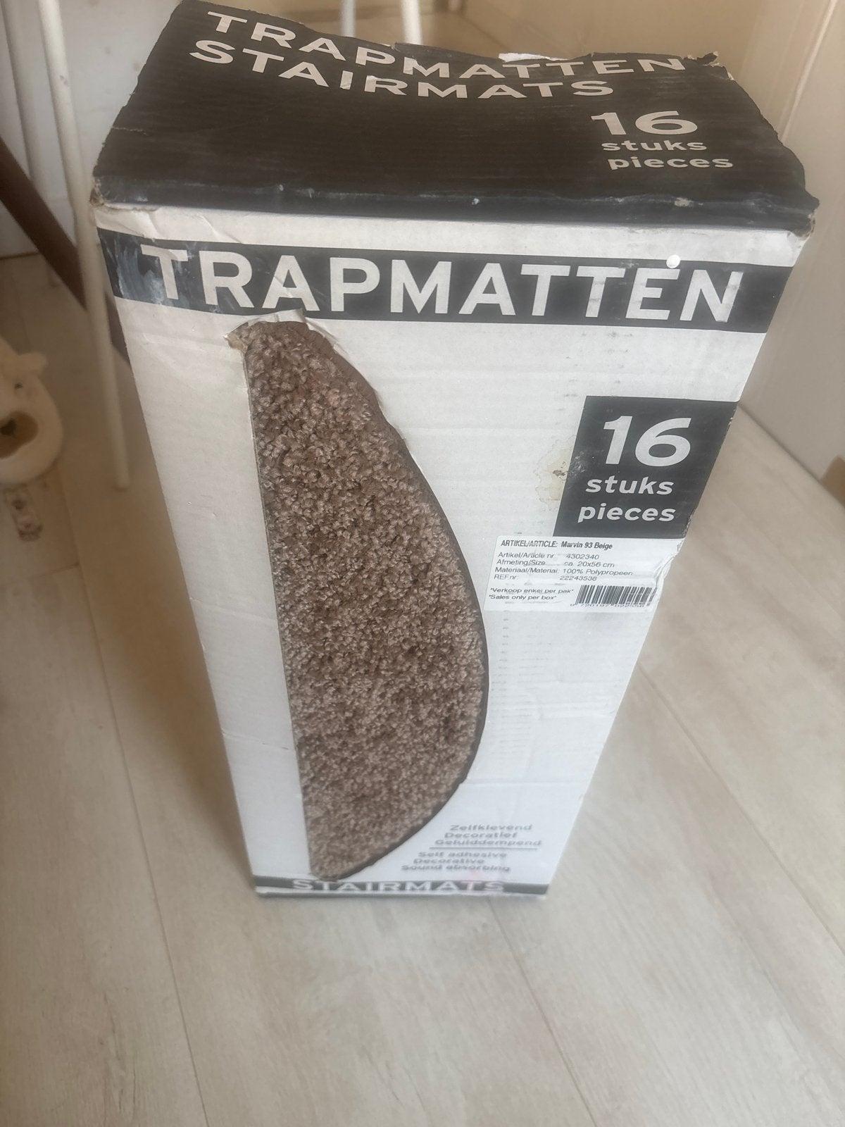 Nieuwe tapijt trapmatten Marvin 93 Beige (16 stuks), Beige, Nieuw, Ophalen of Verzenden, Minder dan 5 m²