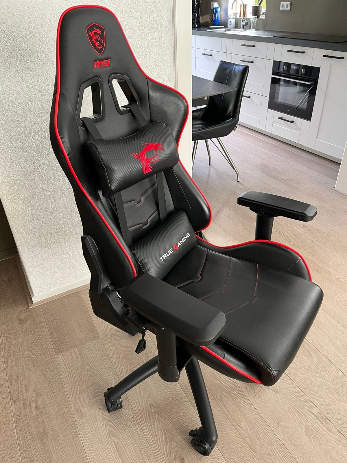 MSI MAG CH120 X Gaming Chair, Ophalen, Gebruikt, Zwart, Gaming bureaustoel