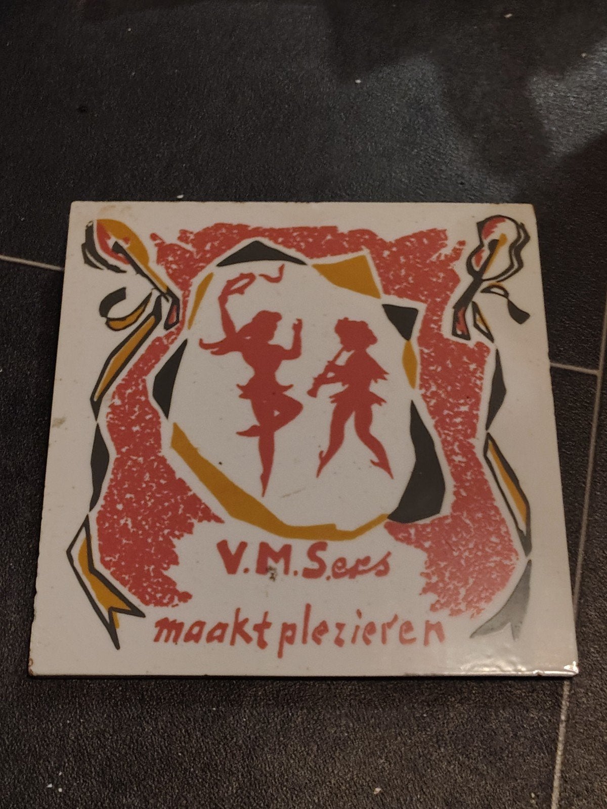 Tegel V.M.SEES, Ophalen of Verzenden
