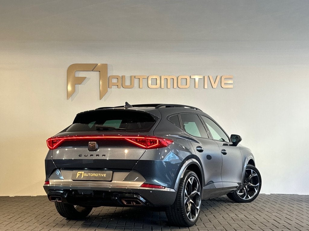 Cupra Formentor 1.4 e-Hybrid VZ Performance Pano|Sfeer|BTW, Auto's, Cupra, Gebruikt, 4 cilinders, Formentor, Hybride Elektrisch/Benzine