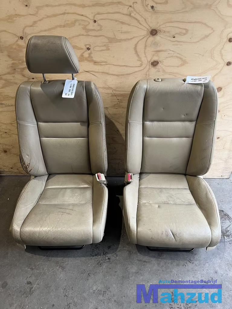 HONDA CIVIC 8 FD FA sedan interieur compleet LEER Beige 2005, Gebruikt, Info@honda.co.jp, Ophalen of Verzenden, Minami-Aoyama 2-chome 1-1
107-8556  Tokyo
