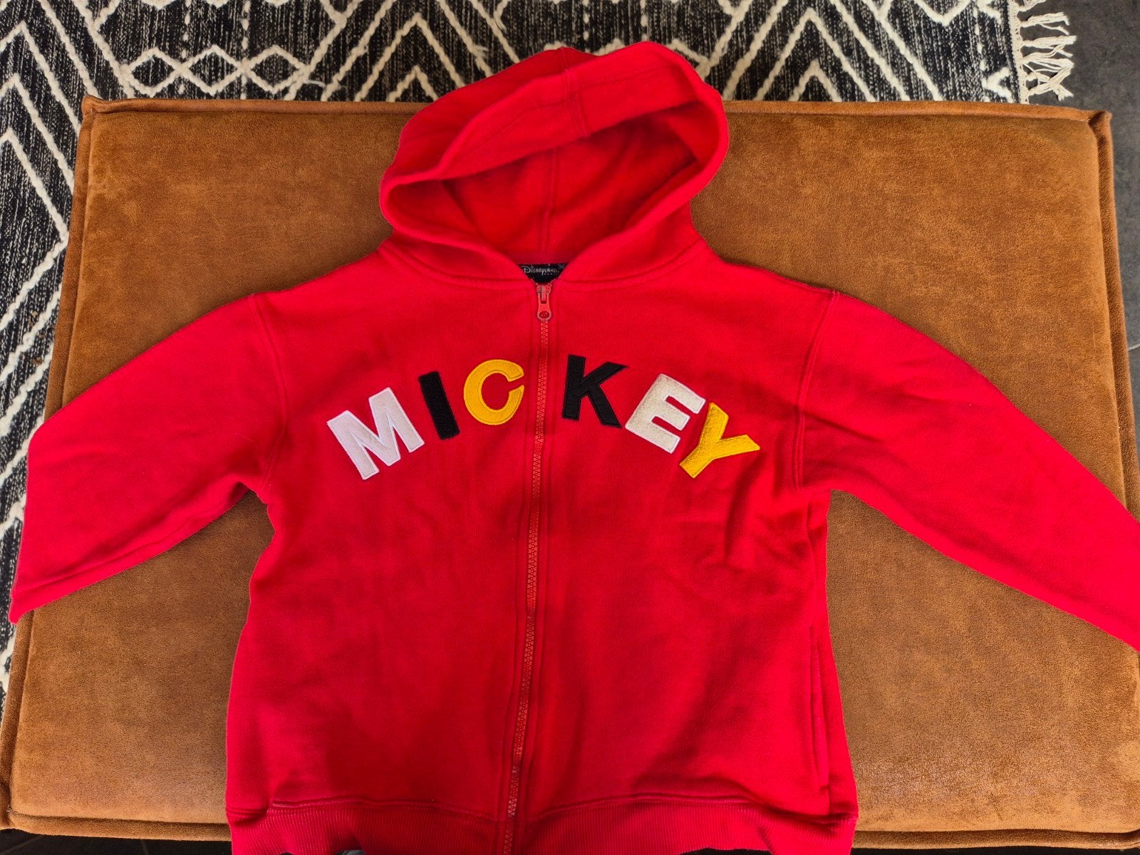 Disneyland Parijs Mickey Mouse Hoodie Maat 10A, Ophalen of Verzenden, Gebruikt, Disneyland Parijs, Jongen of Meisje