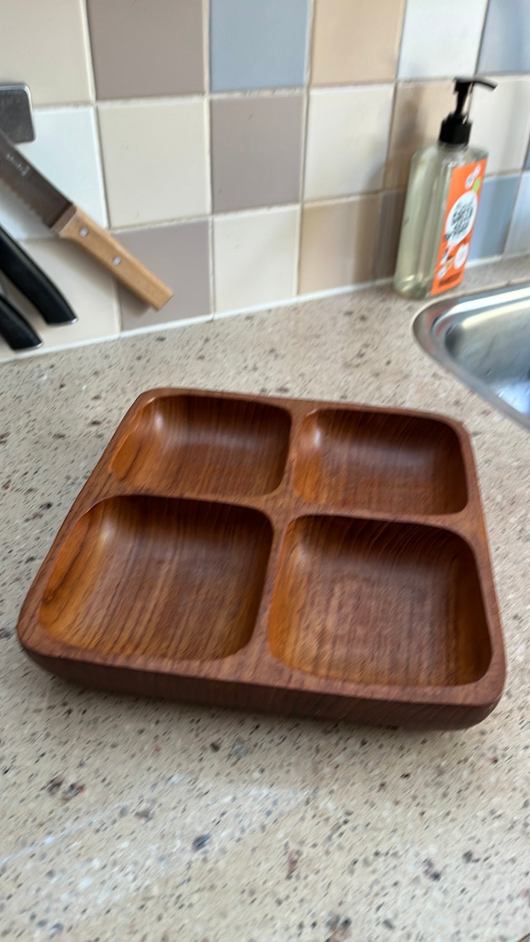 Mooie mid century snackbak, Huis en Inrichting, Ophalen of Verzenden, Zo goed als nieuw, Hout