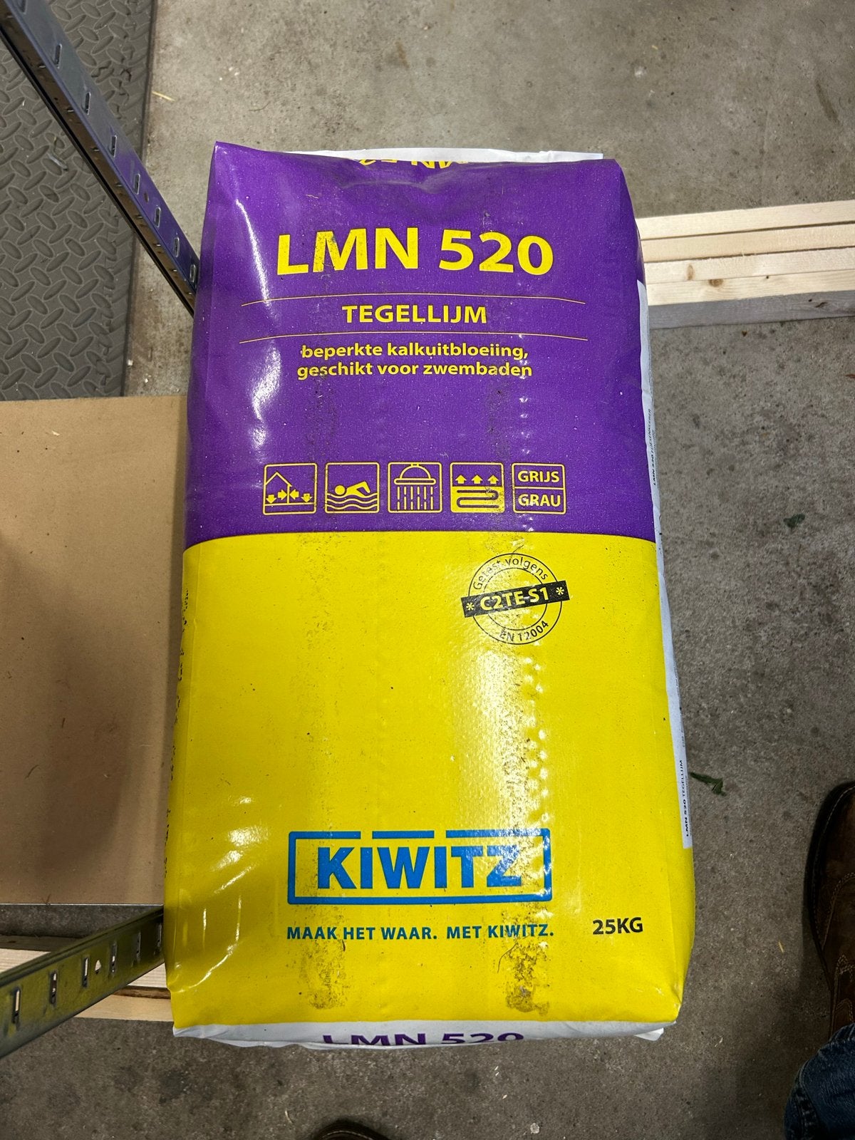 Kiwitz LMN 520 Tegellijm - 25kg zak, Ophalen, Nieuw