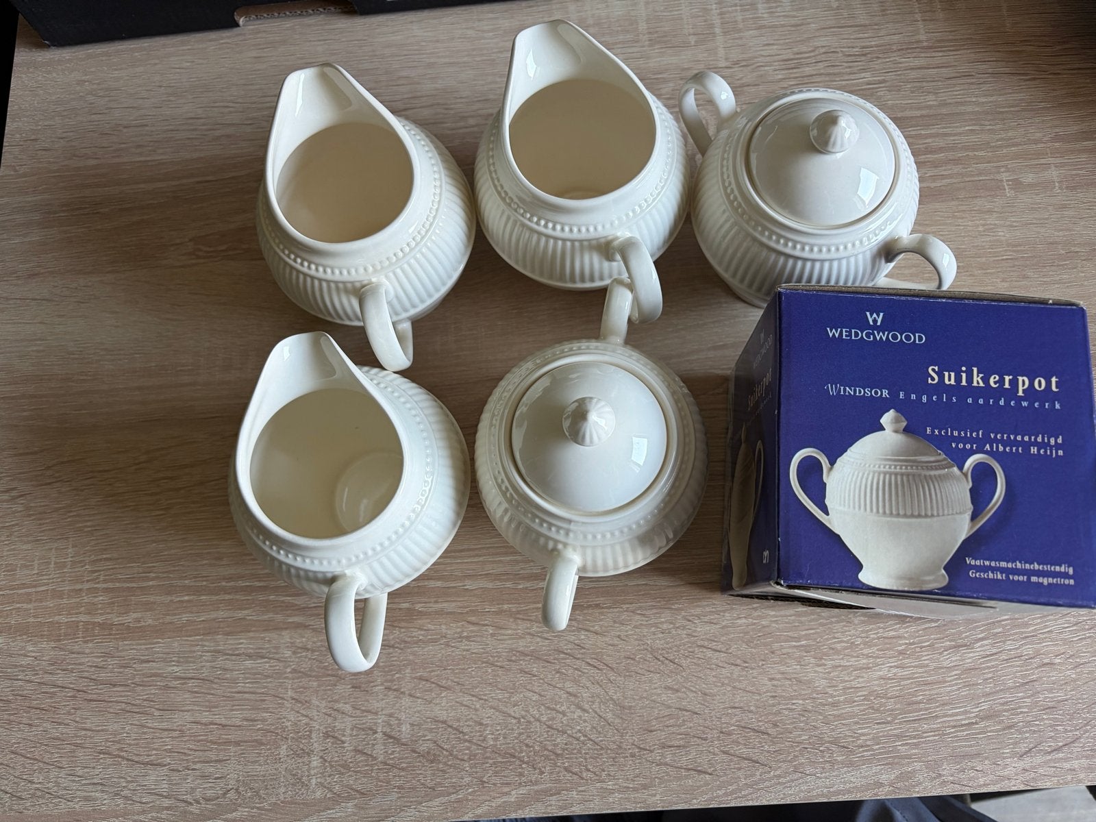 Wedgwood Windsor Suikerpot en Melkkannetjes - Albert Heijn, Klassiek, Overige typen, Ophalen of Verzenden, Zo goed als nieuw
