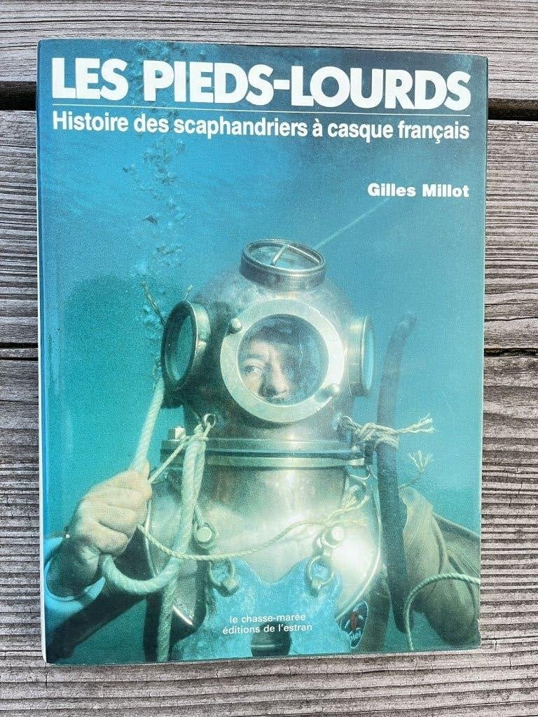boek les Pieds-Lourds  gilles Millot  Franstalig, Ophalen of Verzenden, Zo goed als nieuw, Boek of Tijdschrift