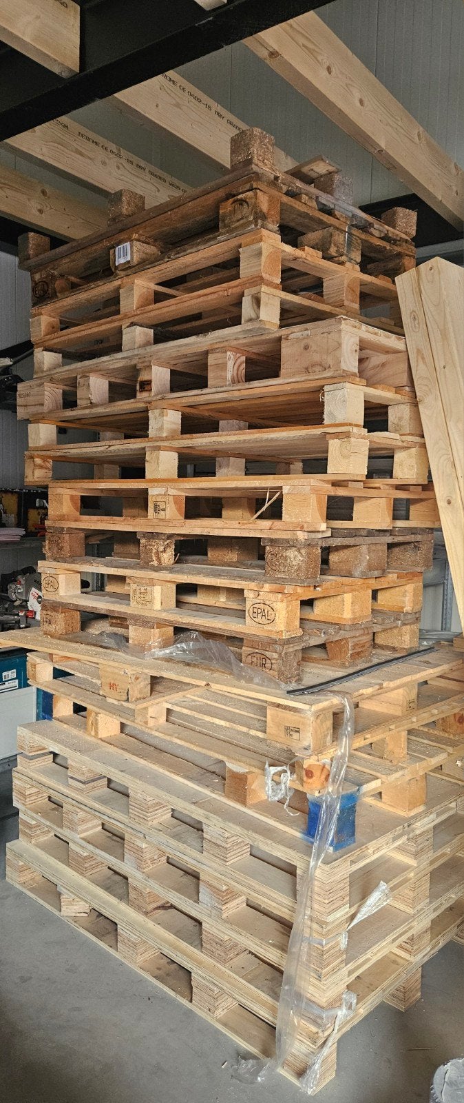 Gratis stapel pallets, Ophalen, Overige houtsoorten, Minder dan 200 cm, Pallet