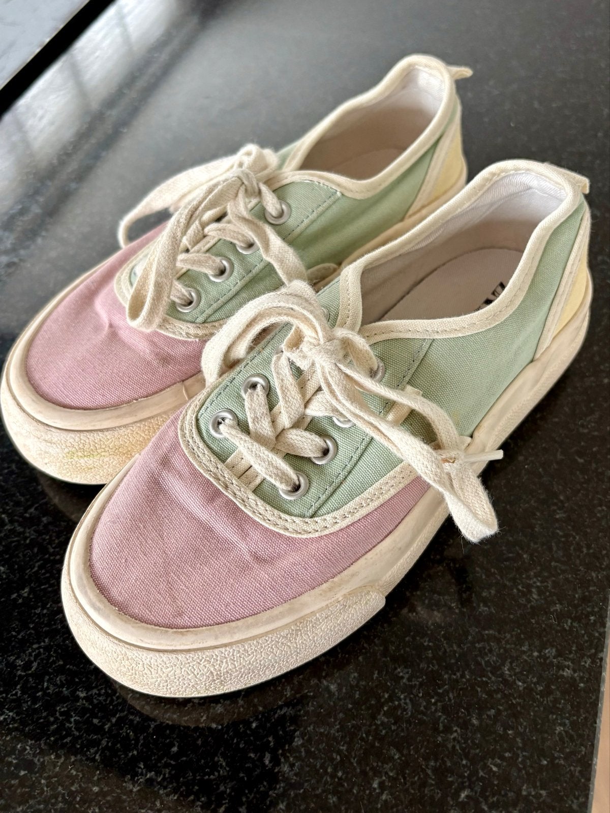 Zara meisjes sneakers - maat 32, Ophalen, Gebruikt, Meisje, Schoenen