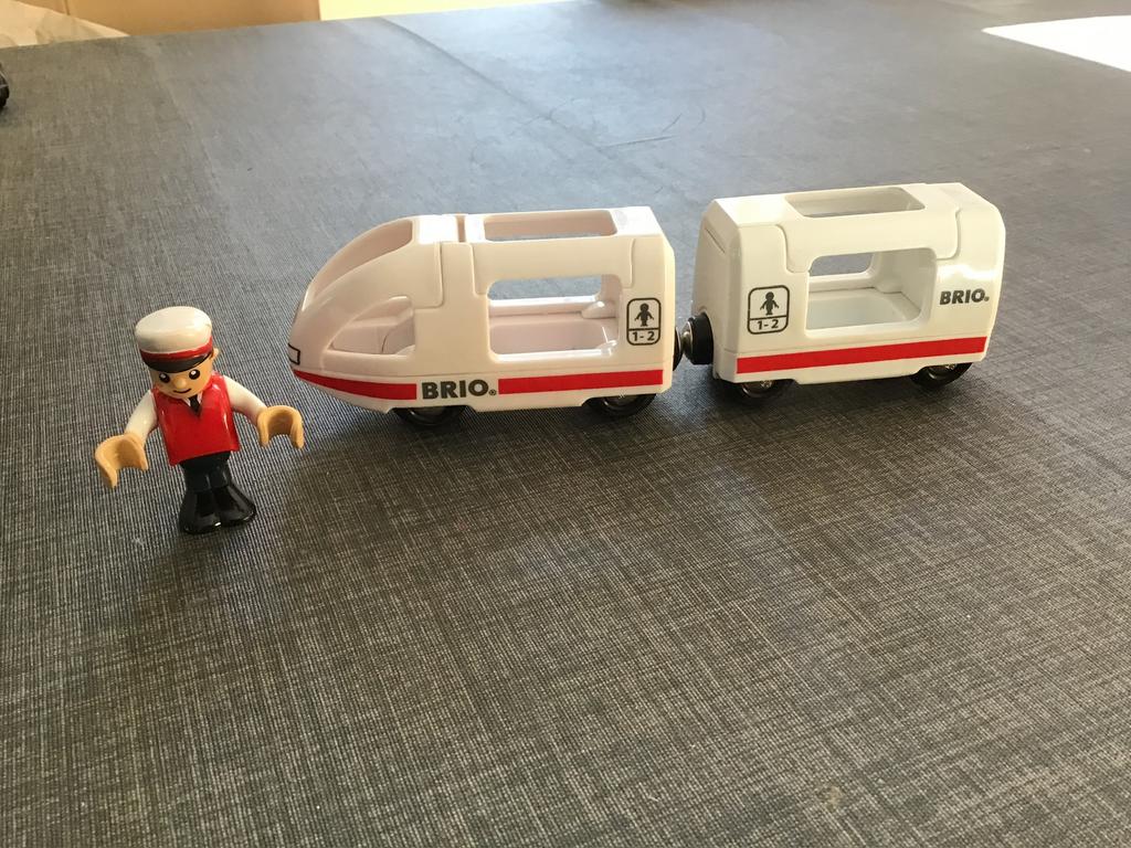 Brio trein met  machinist, Ophalen, Zo goed als nieuw