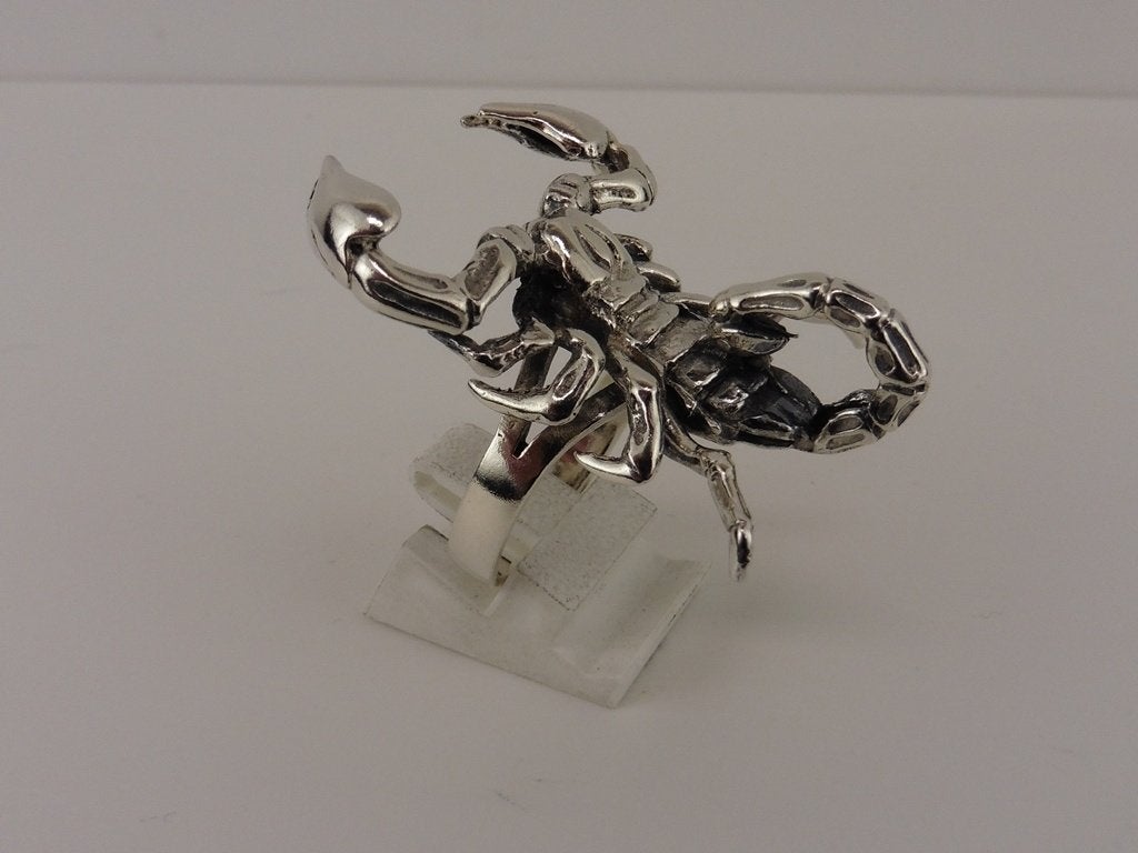 Zilveren ring Schorpioen                                Z177, Gebruikt, Ophalen of Verzenden, ., Dame of Heer