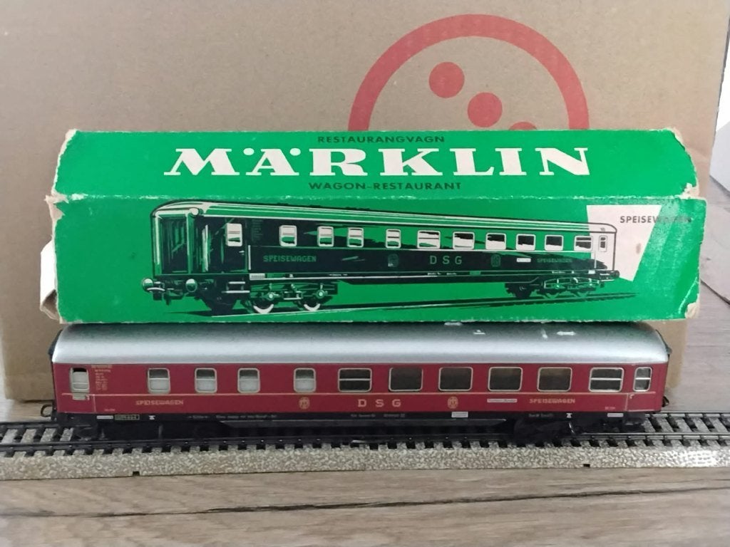 Märklin HO D-Zug wagons 4 delige set, Hobby en Vrije tijd, Wisselstroom, Wagon, Ophalen of Verzenden, Zo goed als nieuw