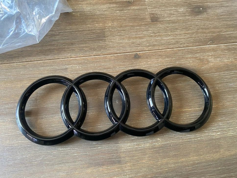 Origineel Zwart Audi Logo Q8 Voorzijde - Nieuw, Ophalen, Nieuw, Audi