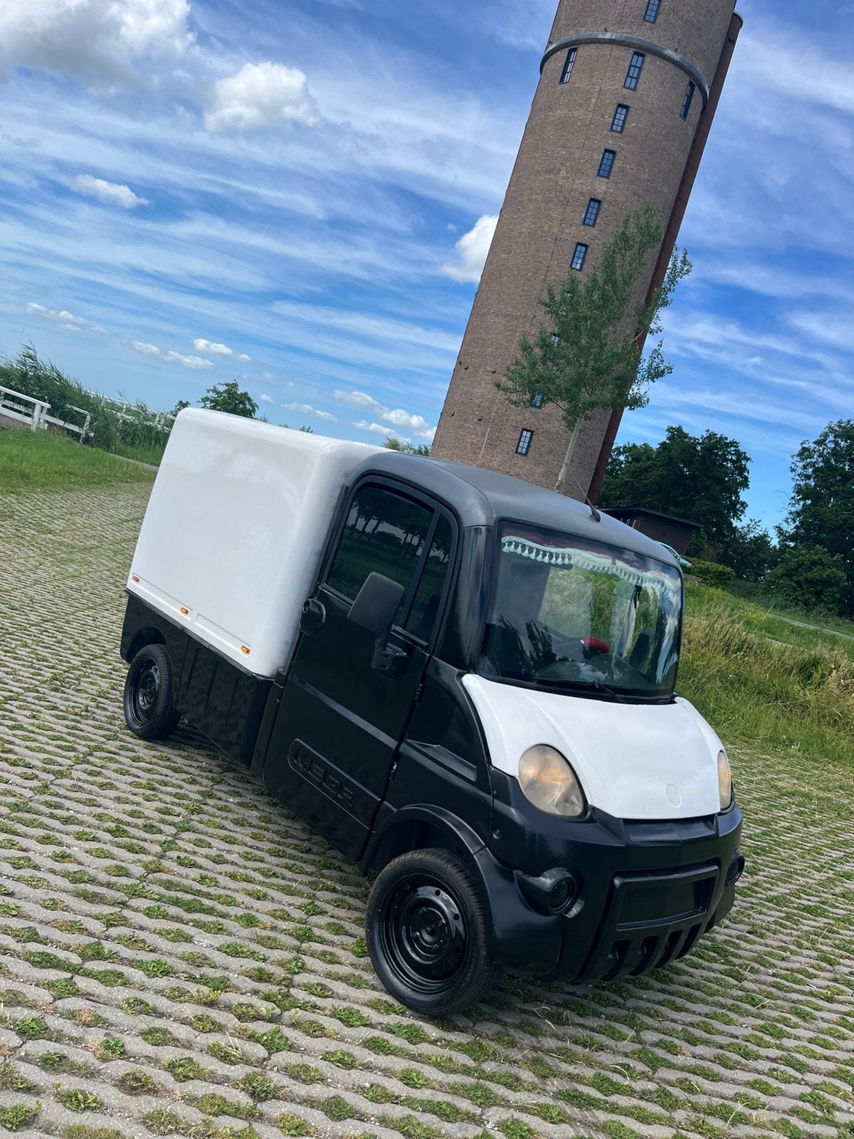 Aixam mega d truck 2010, Diversen, Brommobielen en Scootmobielen, Zo goed als nieuw, 16 km/u of meer, 46 km of meer, Ophalen