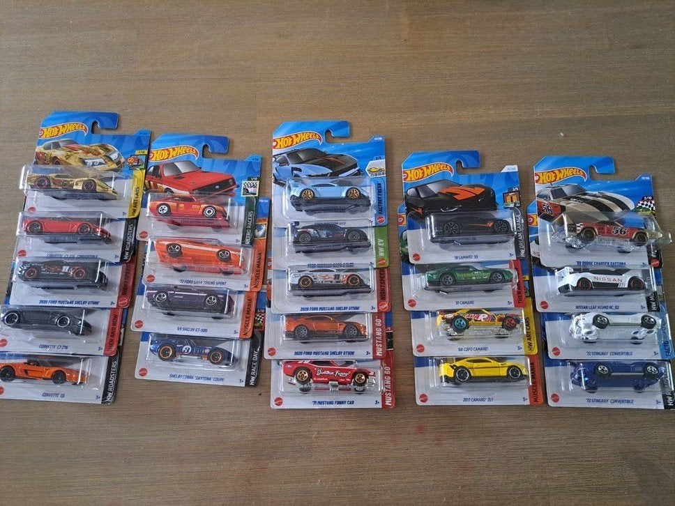 22 Hot Wheels nieuw in verpakking - Ideaal voor starters!, Ophalen of Verzenden, Nieuw
