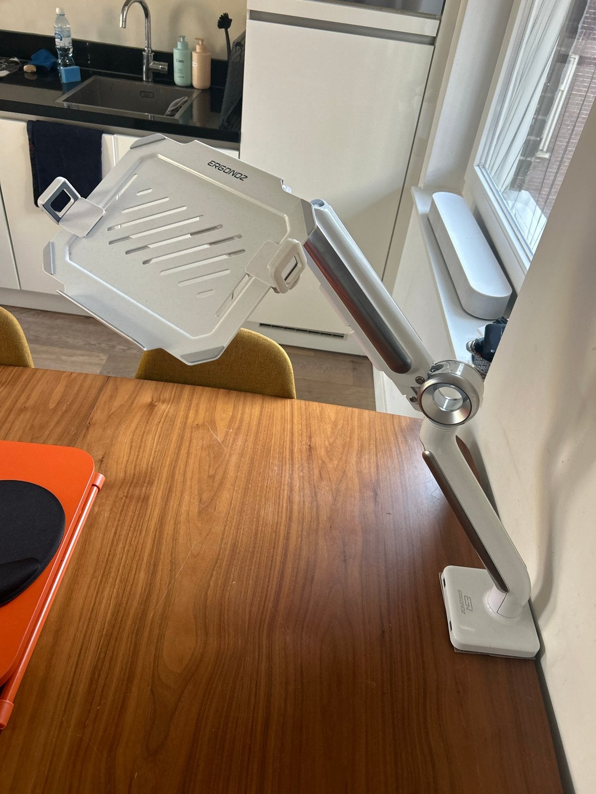 laptop en scherm Houder - Verstelbare Arm voor Tablets, Computers en Software, Ophalen of Verzenden, Zo goed als nieuw, 10 inch
