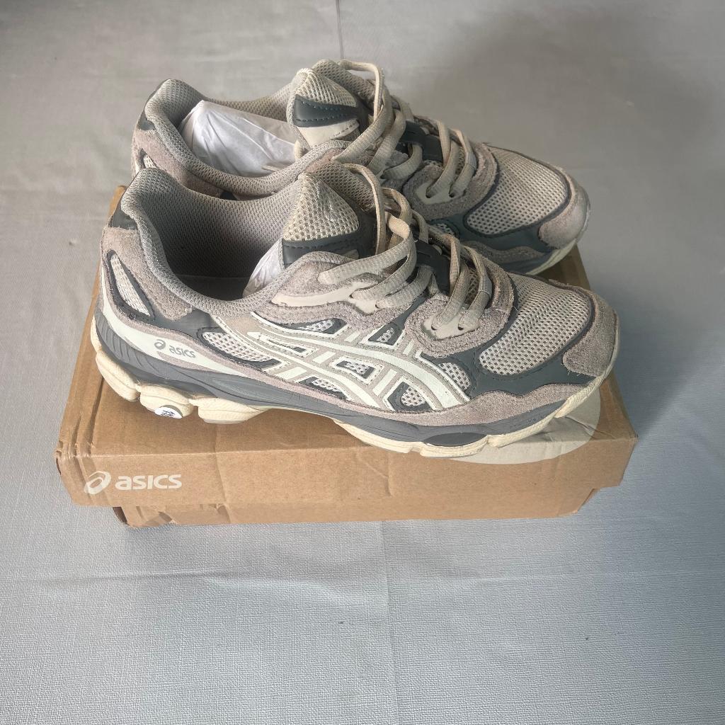 asics gel nyc, Kleding | Heren, Schoenen, Zo goed als nieuw, Sportschoenen, Wit, Verzenden